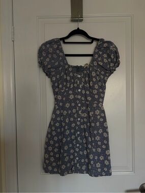 Beginning Boutique Blue Floral Puff-Sleeve Mini Dress